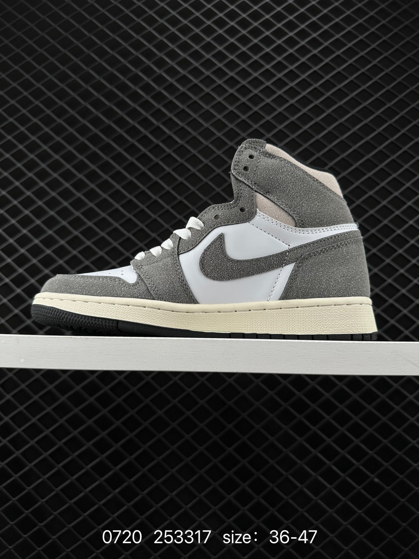 Air Jordan 1 Retro High OG”The Ten/Chicago“